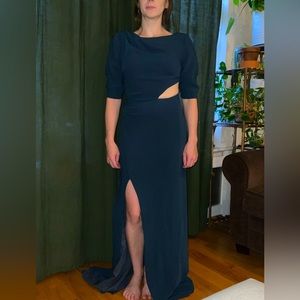 NWOT. Cinq à Sept Gwynth Gown